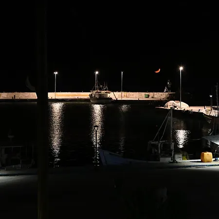 Delimaras Διαμέρισμα Νέα Σκιώνη