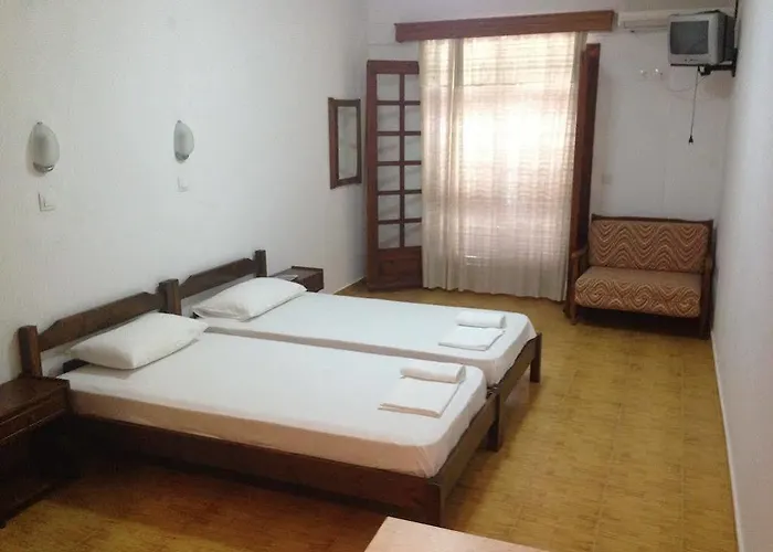 Delimaras * ניאה סקיוני